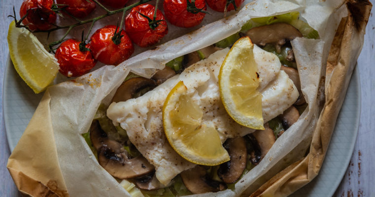 Baked fish parcels