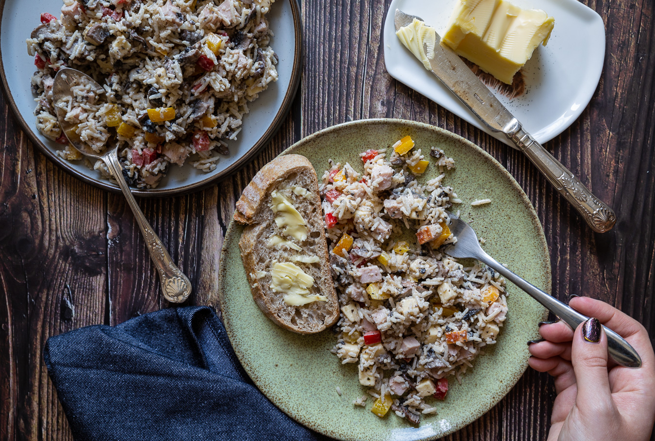 Rice salad with ham and cheese