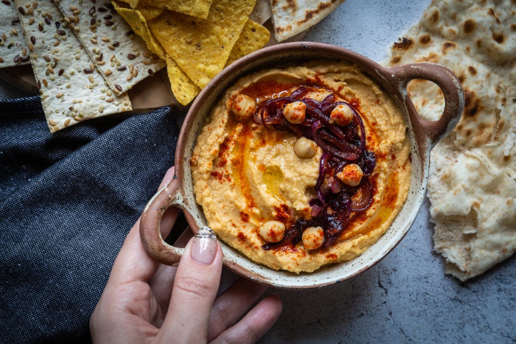 Super Easy Hummus