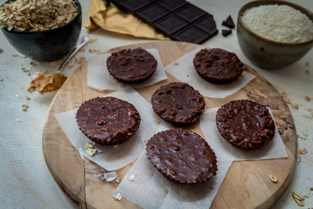 Healthy No Bake Oatmeal Cookies