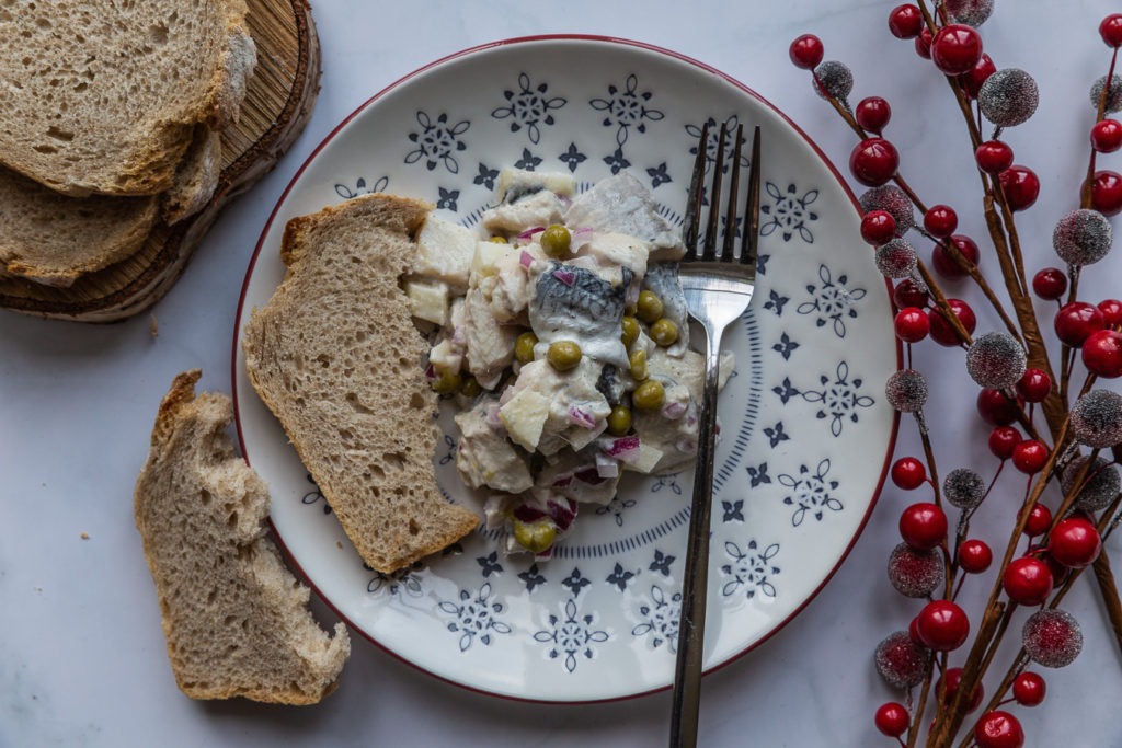 Herring Salad with Peas and Apple