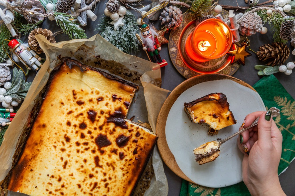 Christmas Poppy Seed Cheesecake