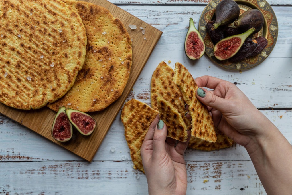Kesra – Traditional Algerian Semolina Bread 