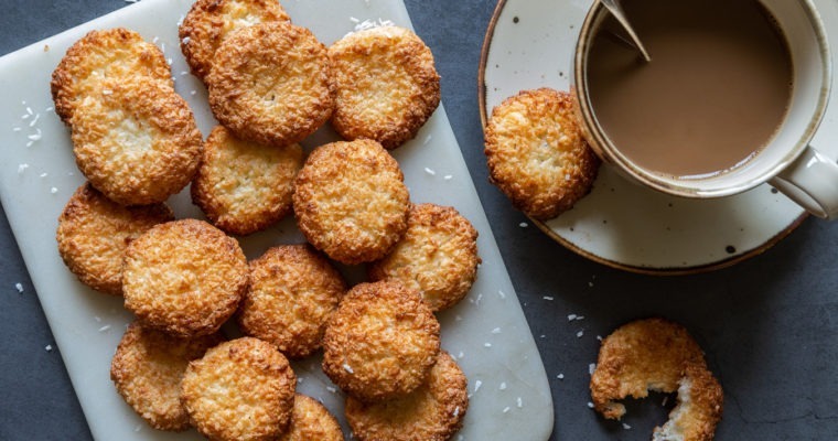 Kokosanki – Coconut Macaroons