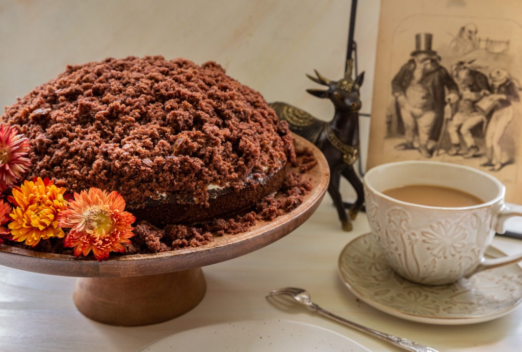 Chocolate Cake with Cream and Banana